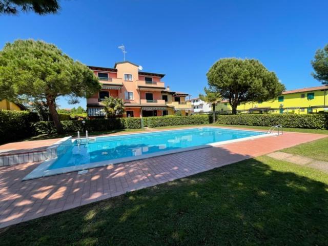Villaggio Ginestre - Agenzia Cocal Каорле Экстерьер фото