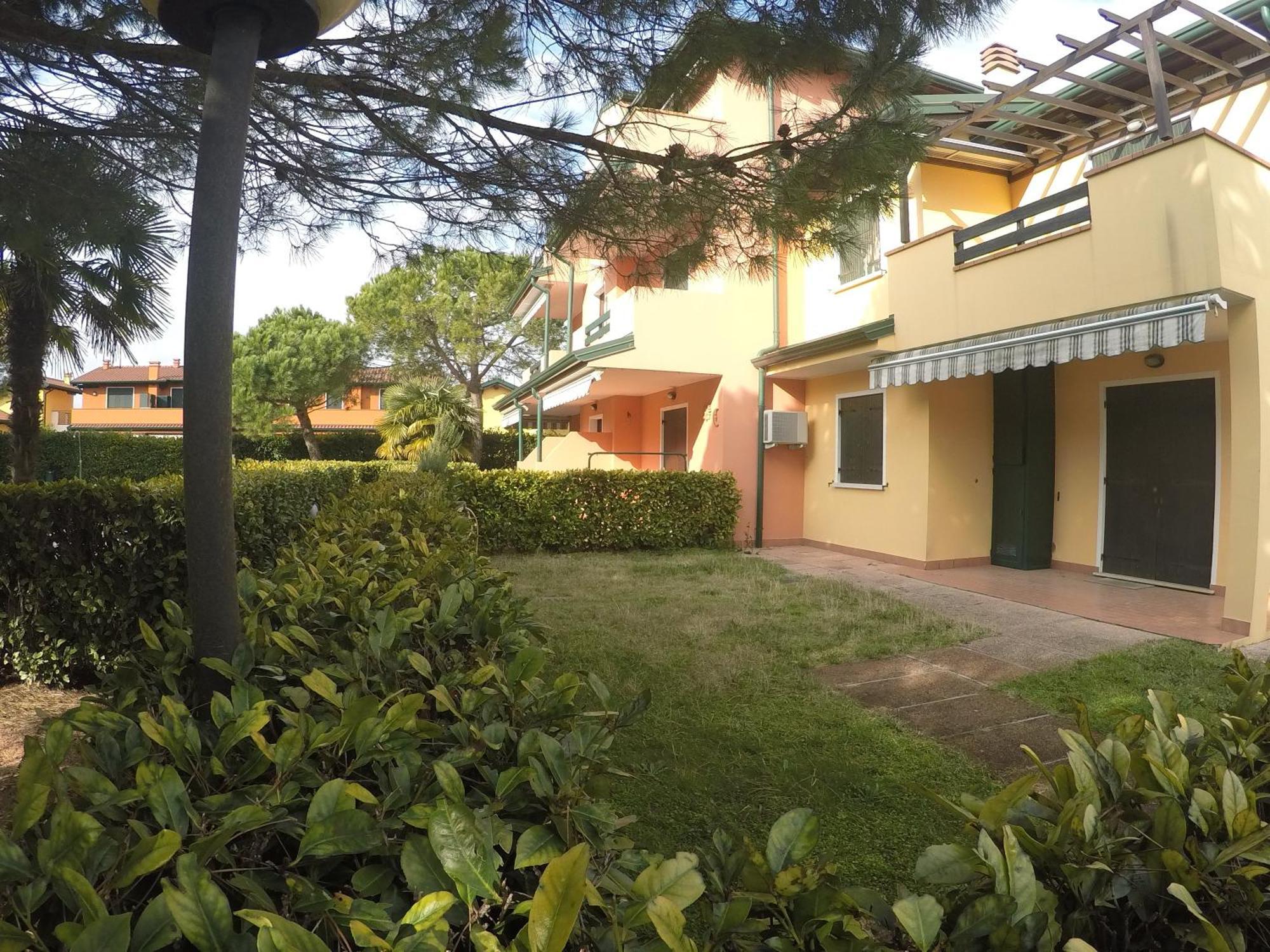 Villaggio Ginestre - Agenzia Cocal Каорле Экстерьер фото